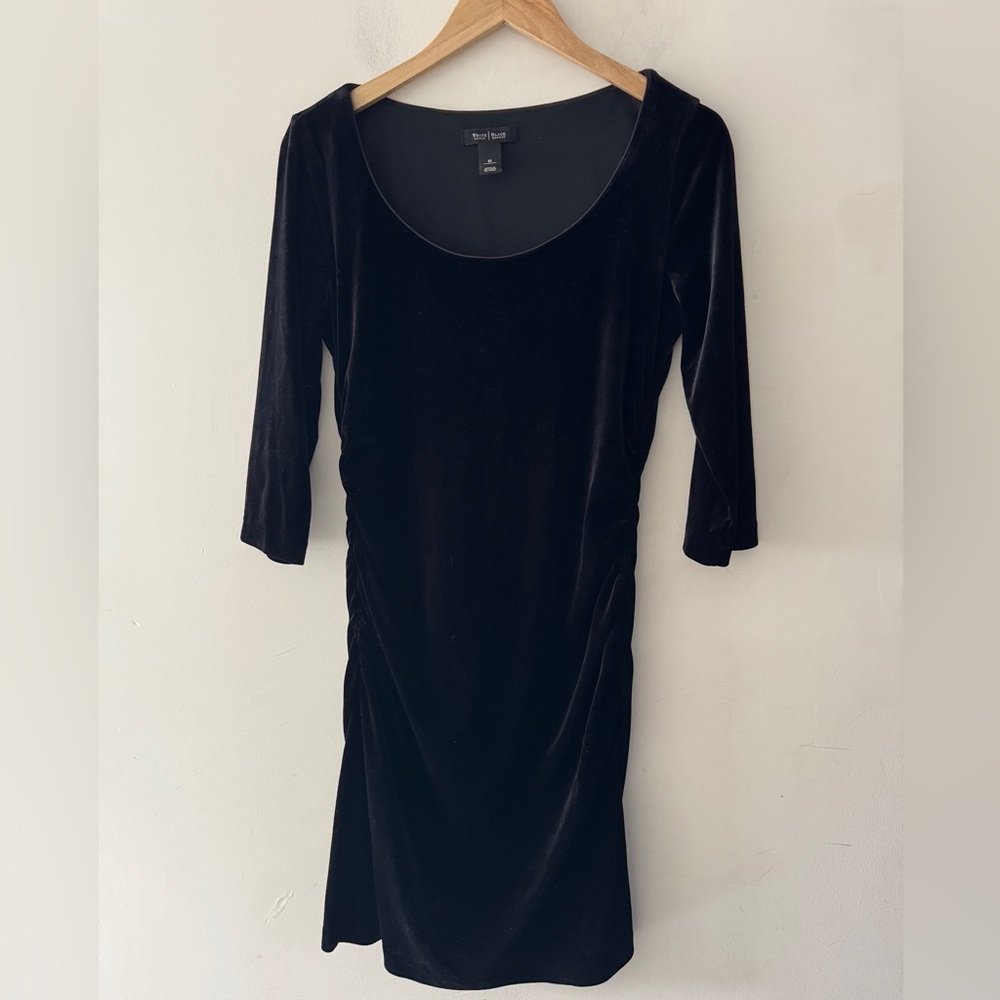 White House Black Market Black‎ Velvet Scoop Neck Midi Dress